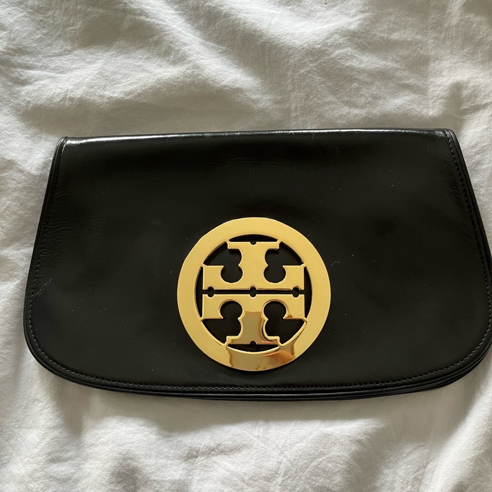 Tori Burch Clutch! Never been used. Comes with dustbag